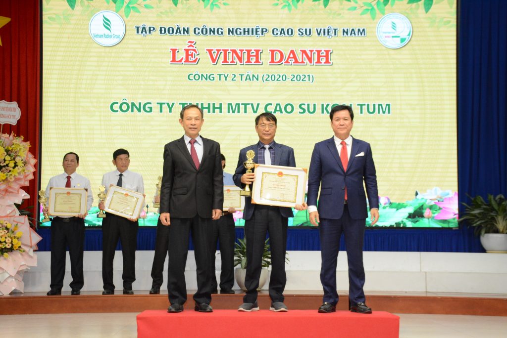 Vinh danh 112 tập thể có vườn cây năng suất, chất lượng
